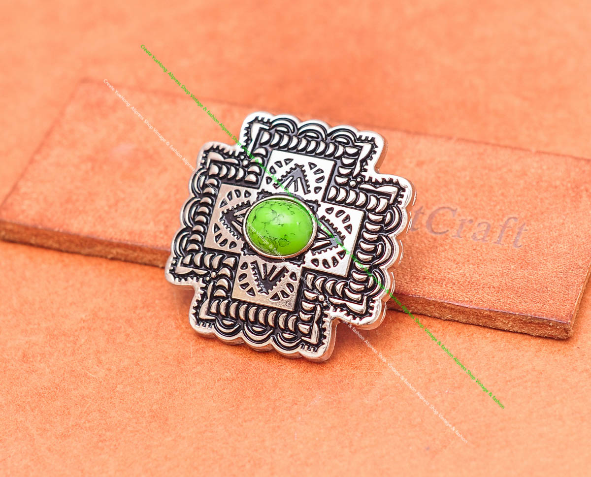 Los 10 Stück hellgrün Western  – Button Hole Cutter Bewertung und Preis